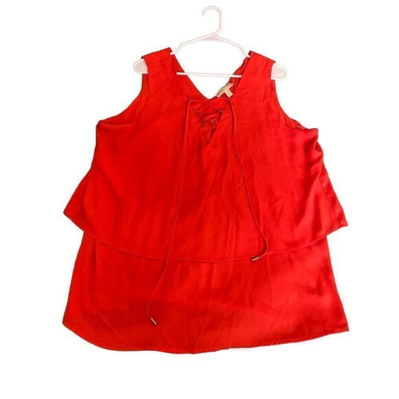 Michael Kors Bekka Tie Detail Tiered Blouse - Picture 2 of 8